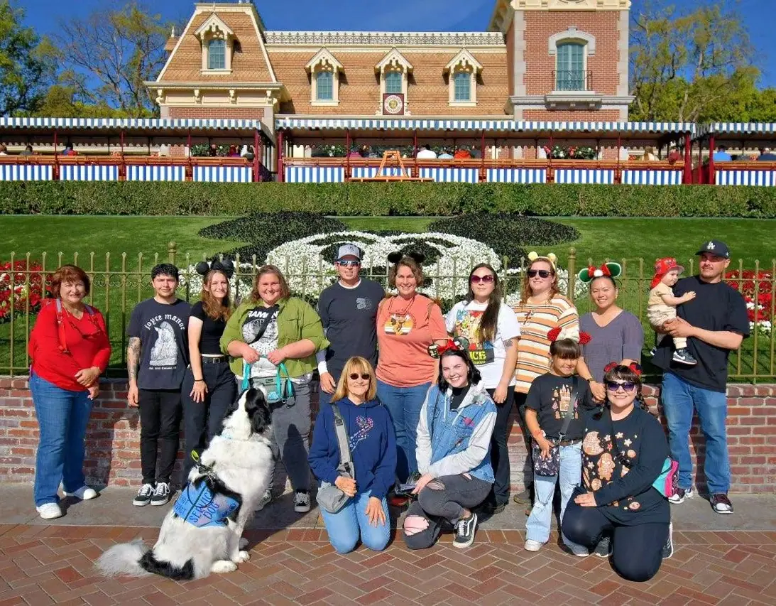 Dogs and trainers at It’s A Dog’s World